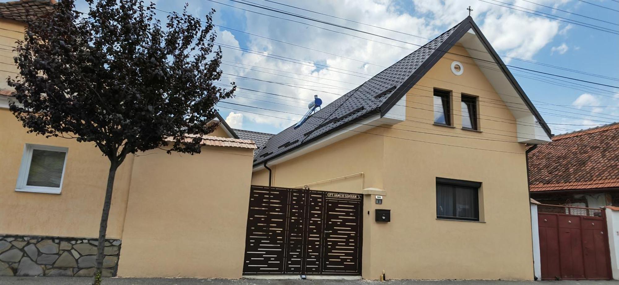 RîşnovCasa Ramo别墅 外观 照片